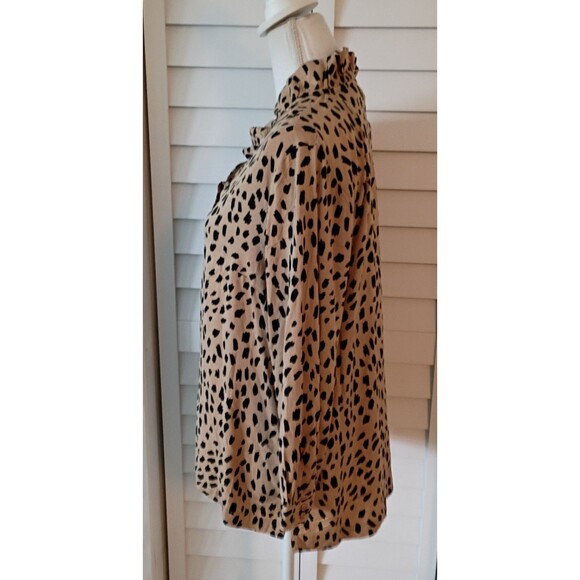 Crown & Ivy Tan Meow Leopard Print Ruffleneck long sleeve blouse L NEW - Picture 7 of 9